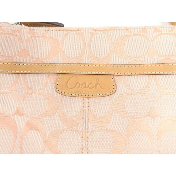 Coach Penelope Signature Tangerine Swingpack NWT F43631 - Picture 11 of 12